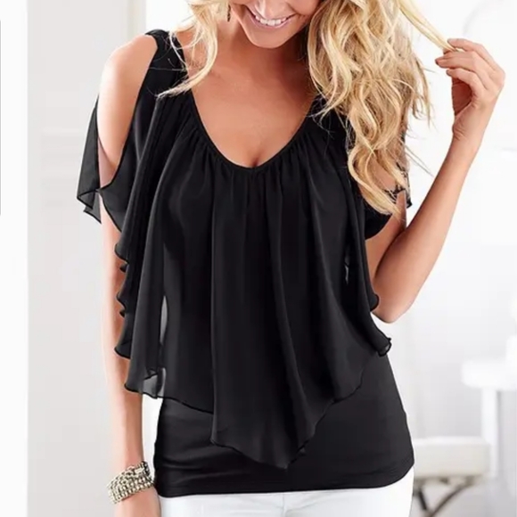 VENUS Tops - VENUS Cold Shoulder Flutter Top
